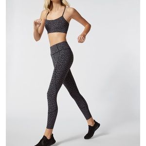 Varley Bedford Tight- Small- grey black cheetah